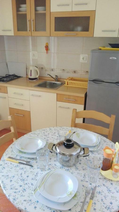 Apartment Peris Севид Екстериор снимка