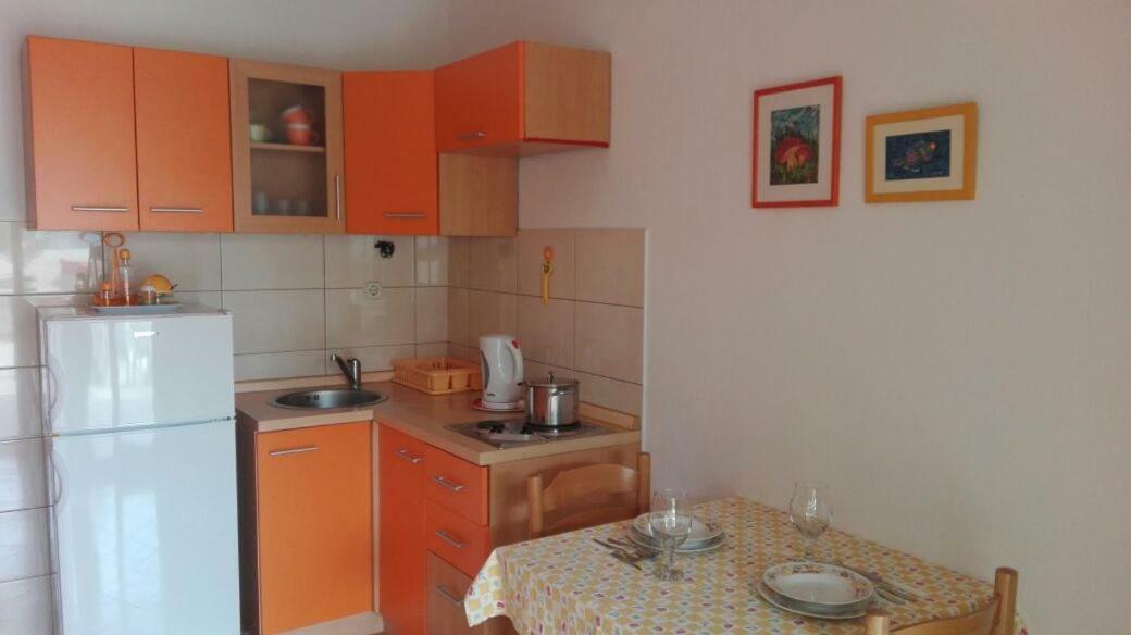 Apartment Peris Севид Екстериор снимка